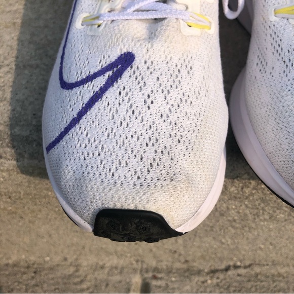Nike Sneakers WMNS Air Zoom Pegasus 36 White Psychic Purple 7.5 - Picture 3 of 16